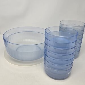 VINTAGE TUPPERWARE PRELUDIO LARGE BOWL LID SET OF 14 SALAD BOWLS BLUE DINNERWARE